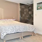 House With Sauna Near Center - 200 M² Casa vacanze *