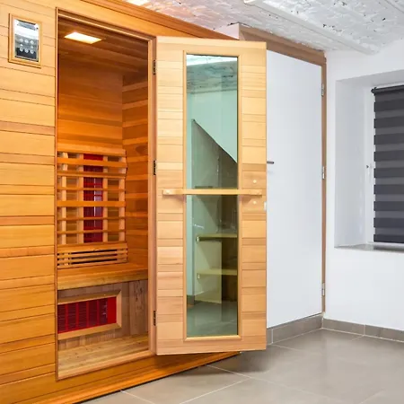 Semesterbostad House With Sauna Near Center - 200 M² *