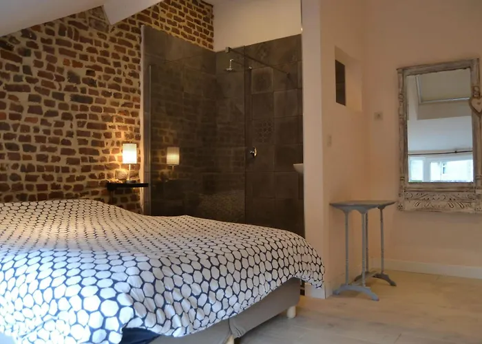 House With Sauna Near Center - 200 M² Semesterbostad La-Roche-en-Ardenne