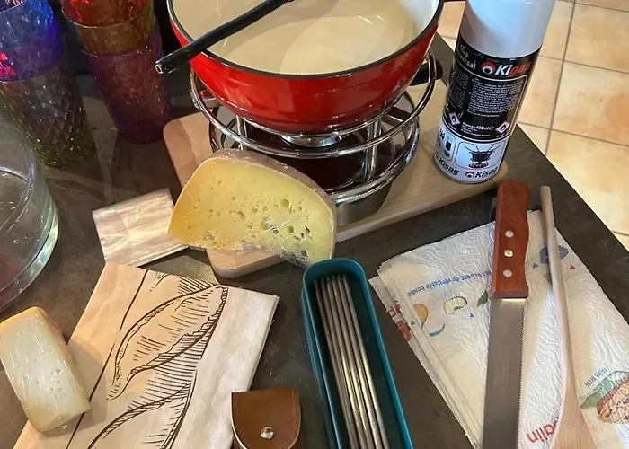 House With Sauna Near Center - 200 M² Vakantiehuis La-Roche-en-Ardenne